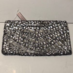Victoria’s secret diamond clutch fashion show
